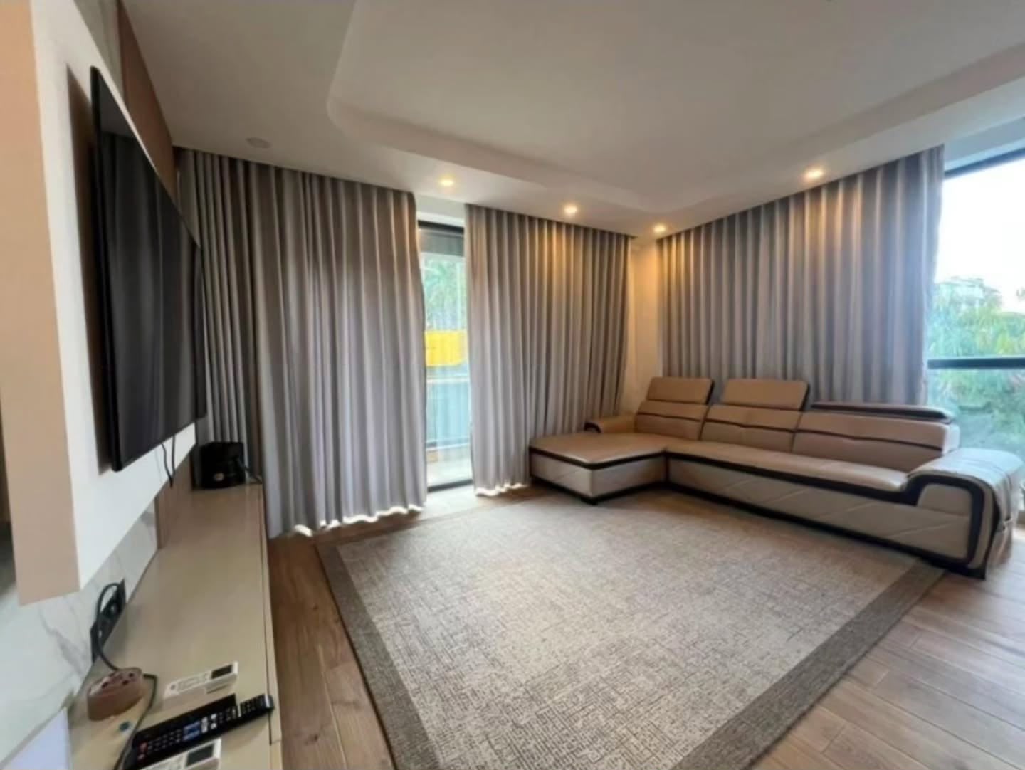 Arrenda-se apartamento t2 no galaxia mar