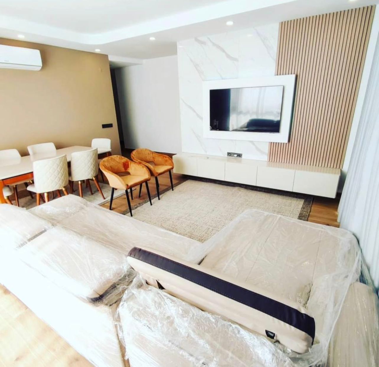 Apartamento T2 Luxuoso Mobilado com Vista para o Mar no Galáxia Mar